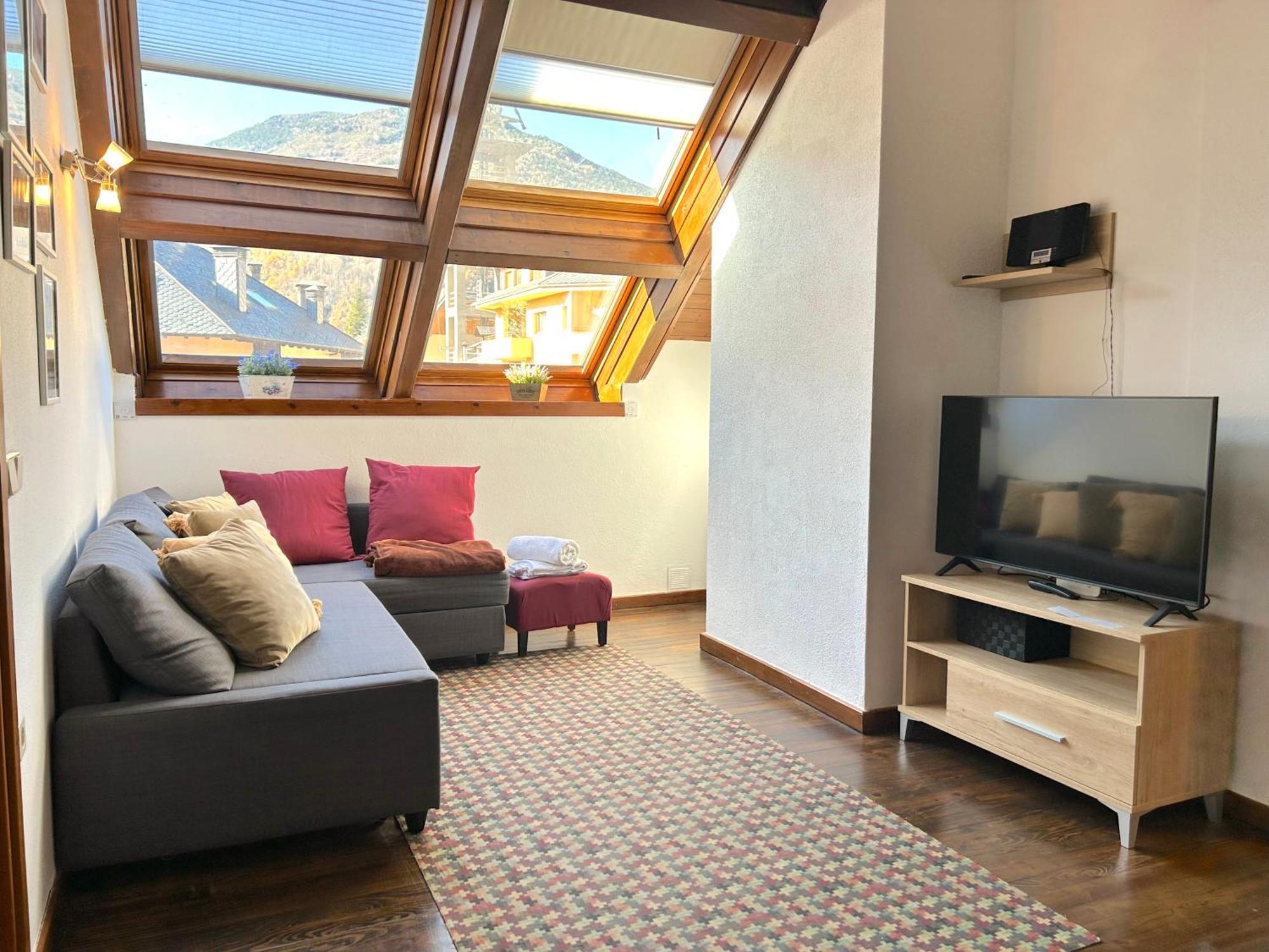 Esterri Apartamento Ideal Familias O Grupos Con Wifi Esterri d'Àneu Exteriér fotografie