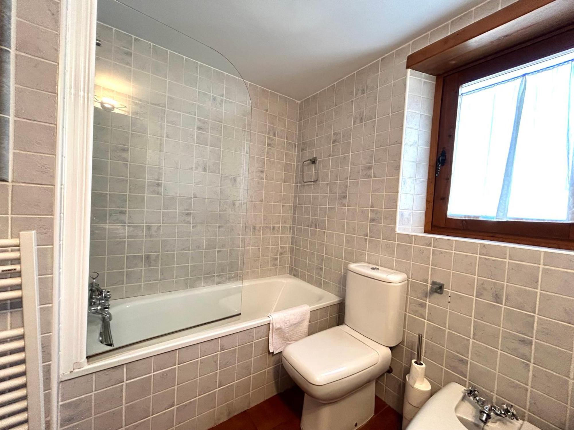 Esterri Apartamento Ideal Familias O Grupos Con Wifi Esterri d'Àneu Exteriér fotografie